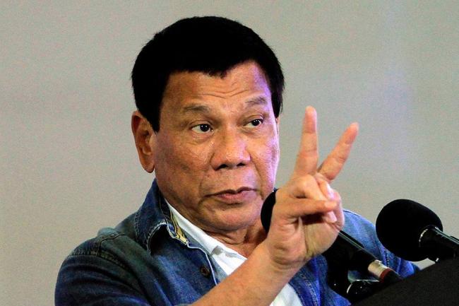 Presiden Filipina Minta Ditembak Jika Menjabat Dua Periode