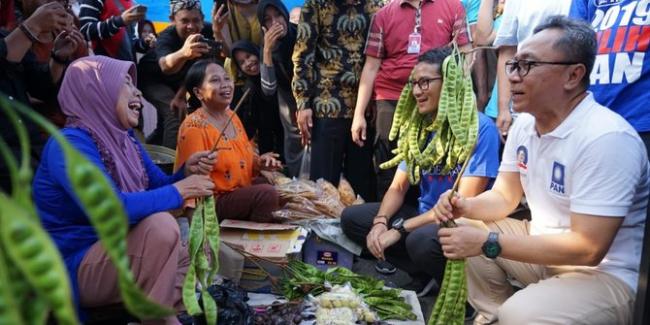 Pakai Petai di Kepala, Sandi: Kampanye Terus, Rambut Jadi Hijau