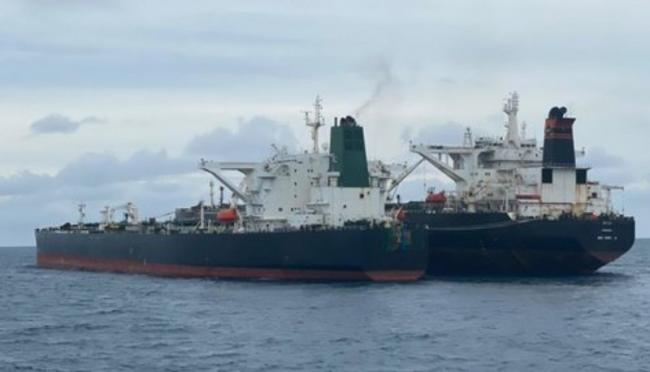 Bakamla Amankan 2 Kapal Tanker Asing, Diduga Transfer BBM Ilegal