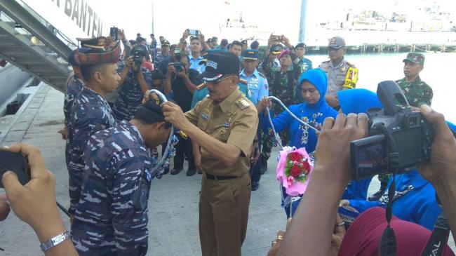 Bupati Hamid Sambut Perwakilan Taruna Taruni AAL di Natuna