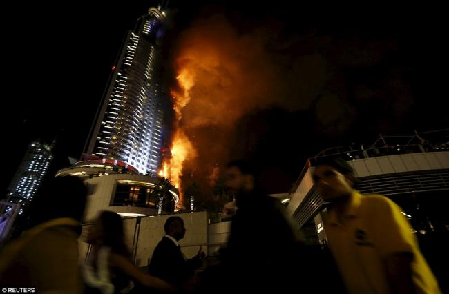 Hotel Bintang Lima di Dubai Terbakar, Puluhan Orang Terluka