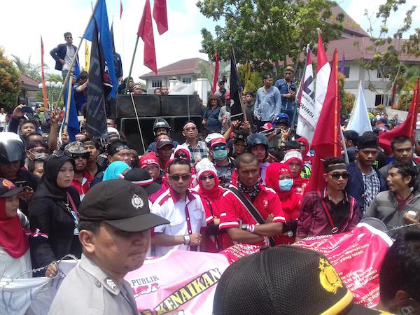 Walikota dan DPRD Batam Kecolongan Kenaikan Tarif Listrik