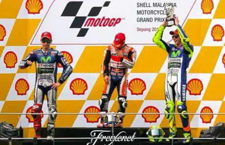 Acungkan Jempol ke Bawah, Lorenzo Minta Maaf Kepada Rossi