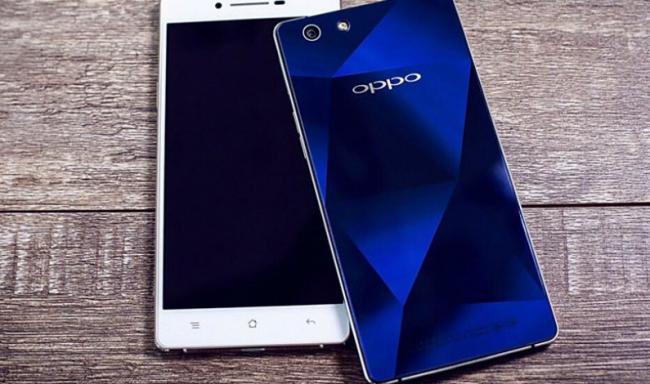 Ini Penampakan Oppo Mirror 5 yang Bakal Dipamerkan di Mega Mall Batam
