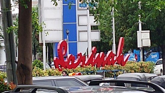 Pasarkan Produk Khas Indonesia, Sarinah Bakal Buka Factory Outlet di Batam
