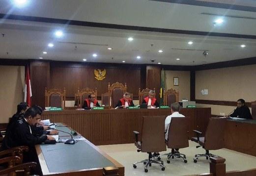 Kock Meng Didakwa Suap Nurdin Basirun SGD11 Ribu