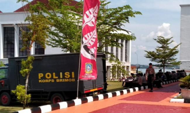 Sekdaprov Kepri Ingatkan Aksi Unjuk Rasa Berpotensi Munculkan Klaster Baru Covid-19