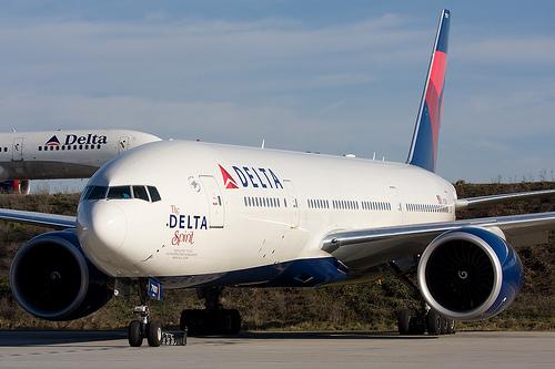 Tablet Samsung Meledak, Pesawat Delta Airlines Mendarat Darurat