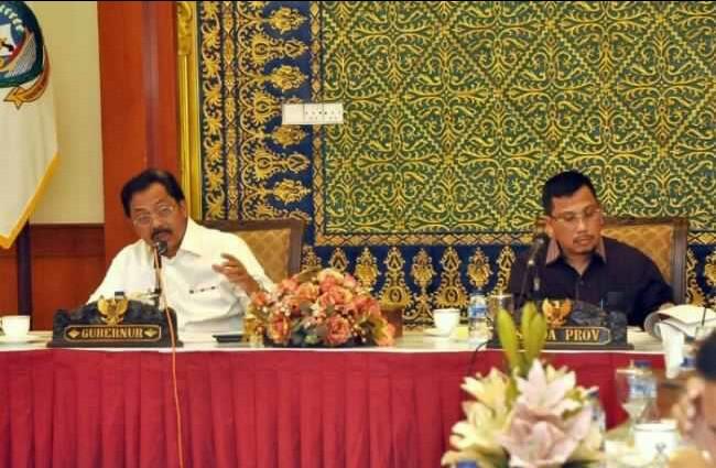 Malam-malam Nurdin Kumpulkan OPD, Bahas Apa?