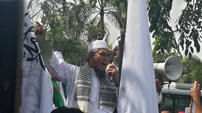 Muncul Aksi Bubarkan FPI-HTI di Batam, Ini Penjelasan Ketua AUIBB Erwin Abu Ghaza