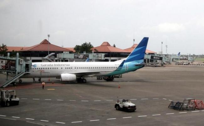 Ikut Terbang ke Jakarta, Pemuda ini Nekat Sembunyi di Ruang Roda Pesawat Garuda Indonesia