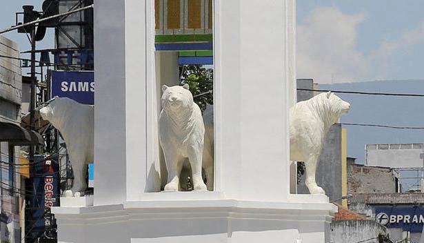 Patung Maung Bandung Mirip Anjing Laut Lucu, Ridwan Kamil Kecewa Berat