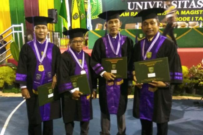 Empat Pejabat Lingga Lulus Study Magister