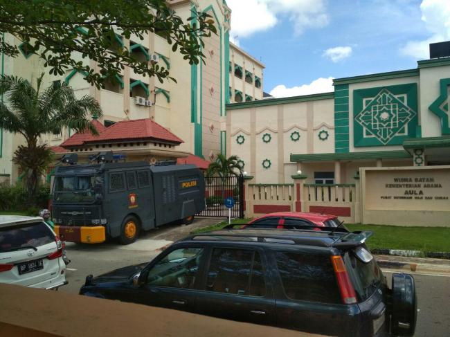 Sidang Caleg M Yunus, Dalmas dan Water Cannon Bersiaga di Batam Centre
