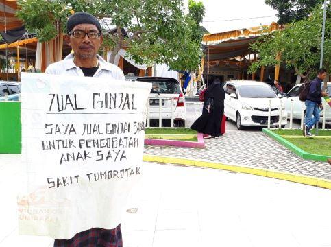 Pria Karimun Jual Ginjal Demi Obati Anak yang Sakit Tumor Otak