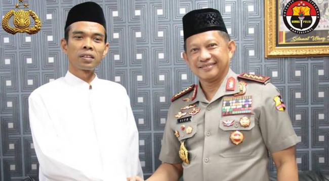 Kapolri ke Batam Bertemu Ustad Abdul Somad, Ini Kesan Tito tentang Ceramah UAS