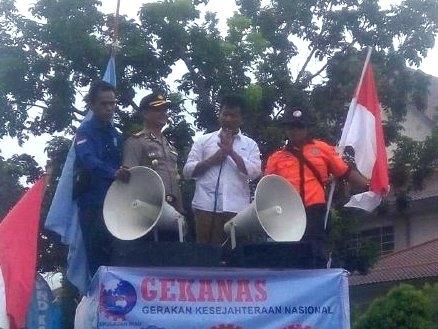 Sehari Jadi Kapolresta Barelang, AKBP Prasetyo Terkesan Disambut Demo Buruh