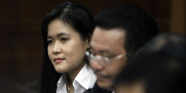 Identitas 3 Terduga Penabur Sianida Terungkap di Sidang Jessica  