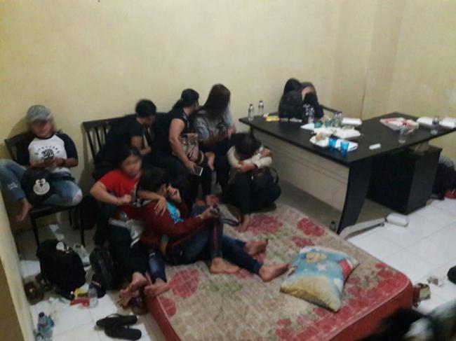 Puluhan Wanita Terjaring dari Rumah-rumah Hiburan Malam di Jemaja