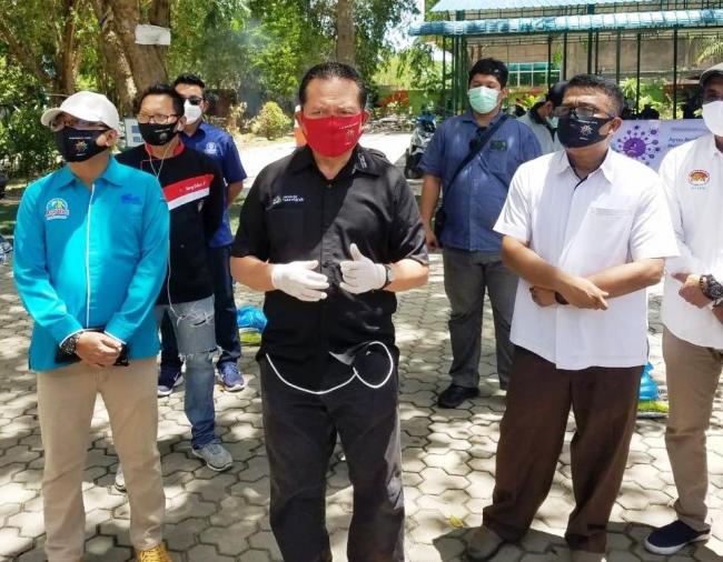 Dispar Kepri Distribusikan Sembako ke 15 Asosiasi Pariwisata