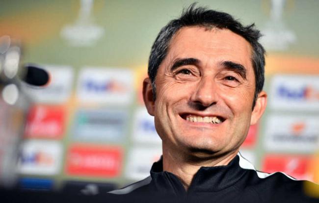 Barcelona Tetap Pertahankan Ernesto Valverde