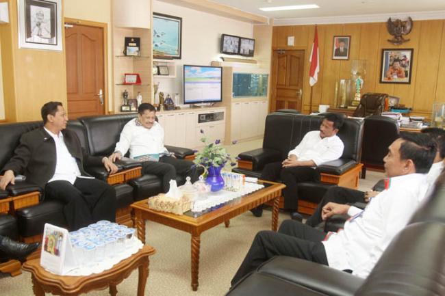 Lukita Berkunjung ke Kantor Wali Kota Batam, Ini Poin yang Dibahas