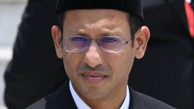 Cegah Corona, Menteri Nadiem: Hindari Kontak Fisik dan Berbagi Makanan di Sekolah