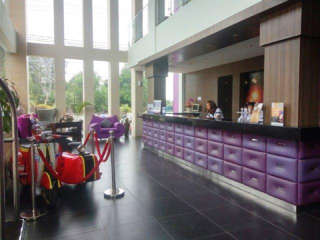 Pertama di Batam, OS Style Hotel Hadirkan Sensasi Menginap di Bioskop