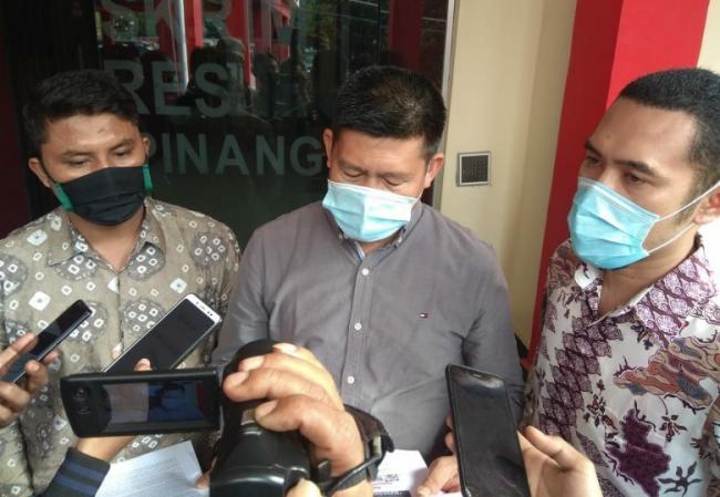 Tuding Al-Baik Sebarkan Paham Khilafah, Dua Akun Facebook Dilaporkan ke Polisi