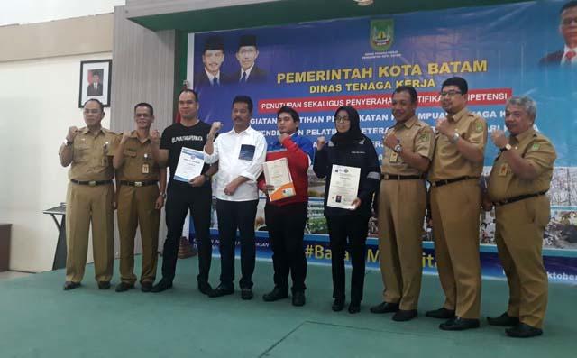2.320 Pekerja dan Pencaker Batam Kantongi Kompetensi Berskala Internasional