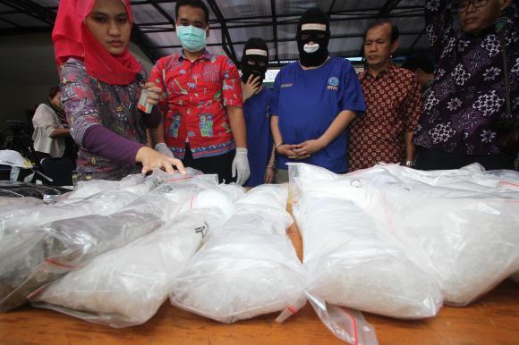 Polda Musnahkan 800 Gram Sabu dari Sindikat Internasional