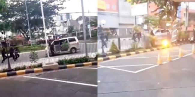 Kronologi Ambulans Ditembak Gas Air Mata di Cikini