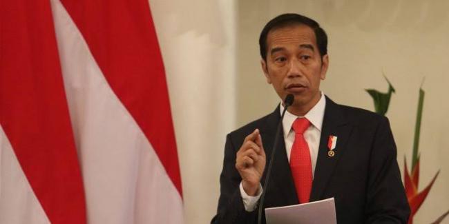 Jokowi Minta Kapolri Tindak Tegas Warga yang Tolak Renovasi Gereja di Karimun