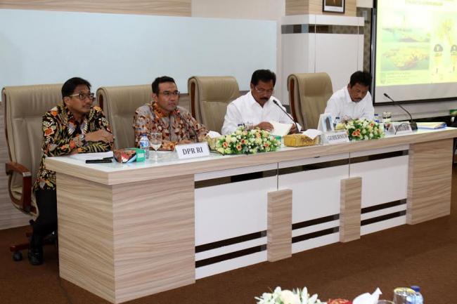 DPR-RI Bentuk Pansus Konflik Kewenangan di Batam