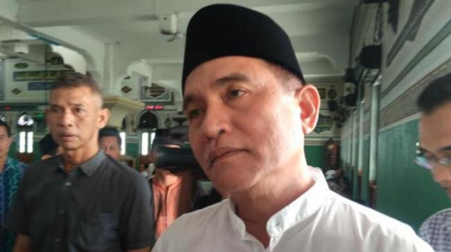 Yusril Nasihati Ahok Soal Agama Islam
