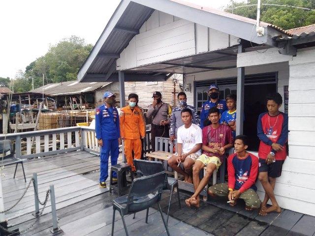 Kru Kapal Pengangkut Kelapa Selamat Usai 7 Jam Terapung di Laut