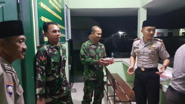 Kapolsek Tebing Sahur di Pos Jaga Kodim 0317/TBK