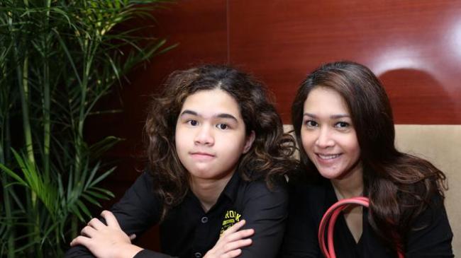 Pengakuan Dul Tentang Hubungan Sebenarnya Maia dan Mulan
