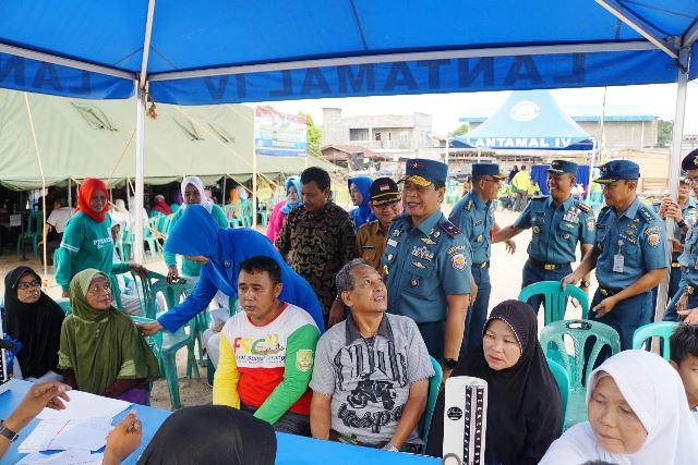 Baksos Lantamal IV Tanjungpinang, Warga Cek Gula Darah Secara Gratis