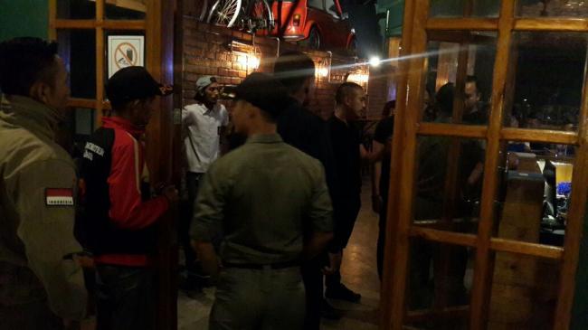 Basecamp Cafe Tanjungpinang Terancam Tutup