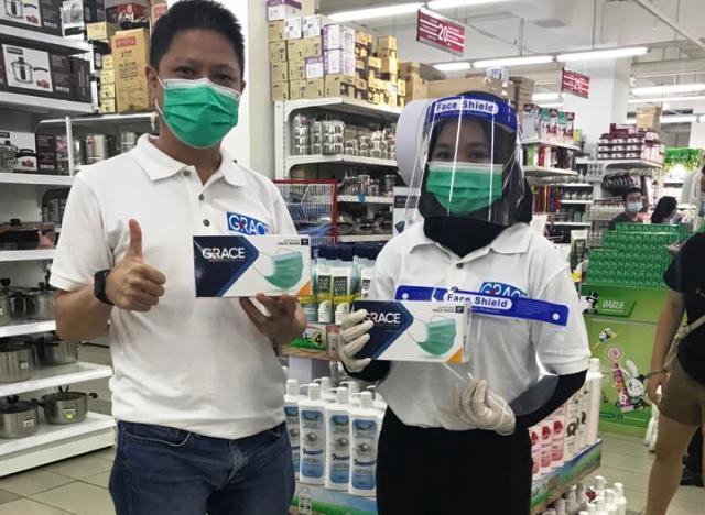 Produsen Masker Berkualitas Merk Grace Turunkan Harga dan Bonus Minuman Sehat