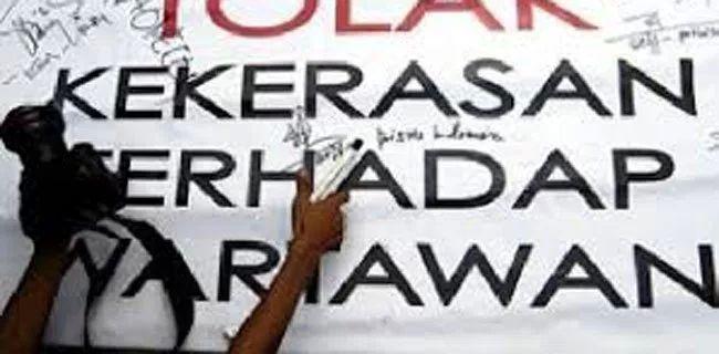 Penyidik Cyber Crime Poldasu Jemput Paksa Dua Wartawan di Sumut
