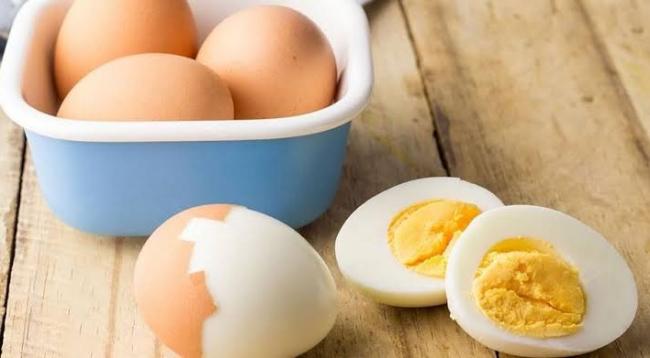 Tak Ada Bukti Ilmiah Makan Telur Rebus Tengah Malam Bisa Tangkal Corona