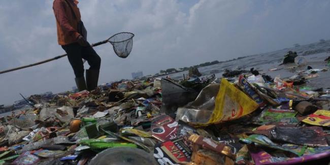 5 Fakta Mencengangkan di Balik Sampah Plastik Milik Indonesia