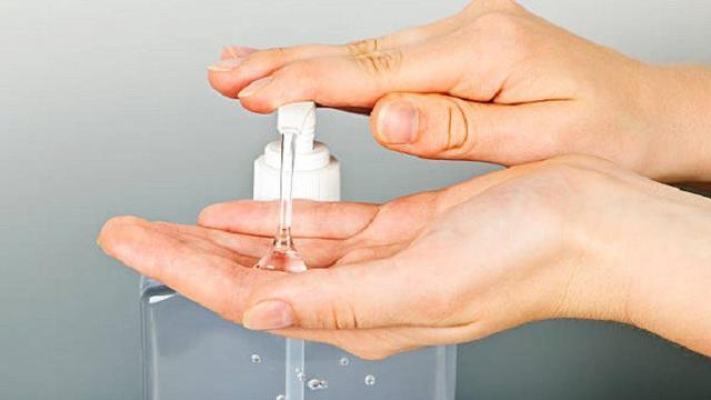 Hati-hati, Jangan Gunakan Hand Sanitizer di Dekat Api