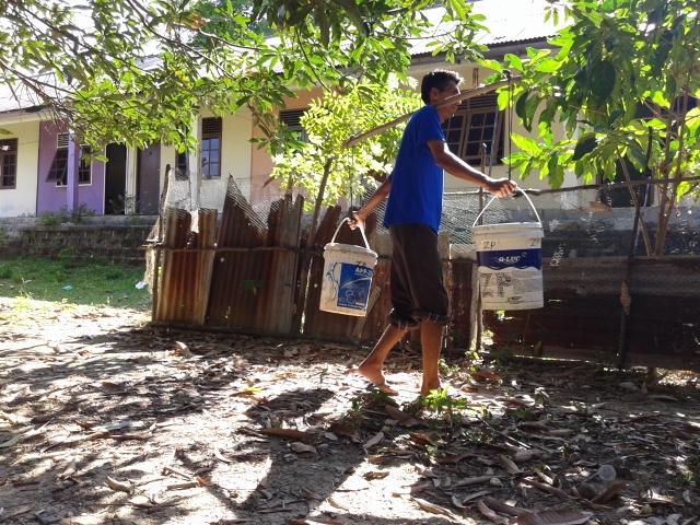 Miris, Pulau Kasu Dekat dengan Batam tapi Warganya Susah Dapatkan Air Bersih 