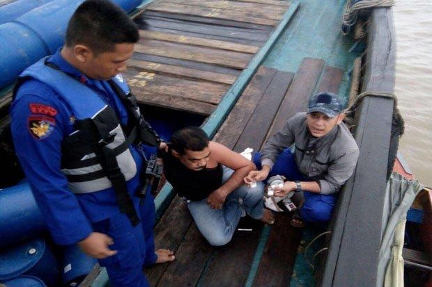 Buang Bungkus Rokok ke Laut, Warga Batam Diamankan Polair Jambi  