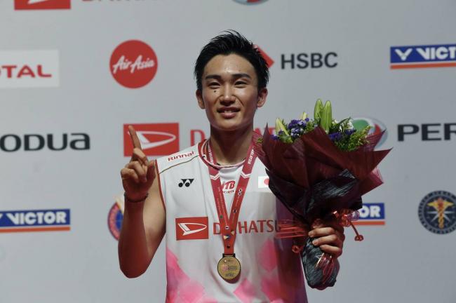 Pebulutangkis Kento Momota Kecelakaan di Malaysia