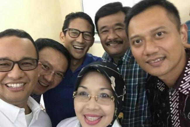 Mengejutkan, Agus-Sylvi Unggul di Polling Medsos