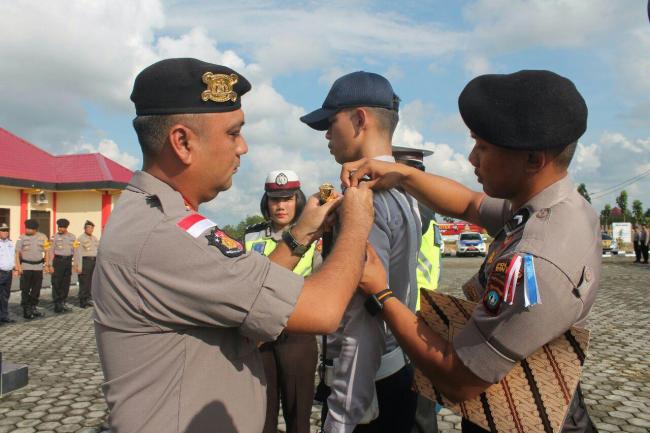 Polisi Akan Razia 8 Ciri-ciri Pengendara Seperti Ini